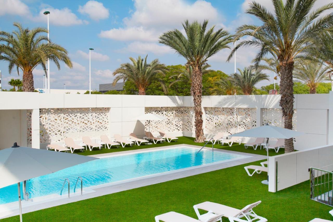 Port Elche Hotel Bagian luar foto